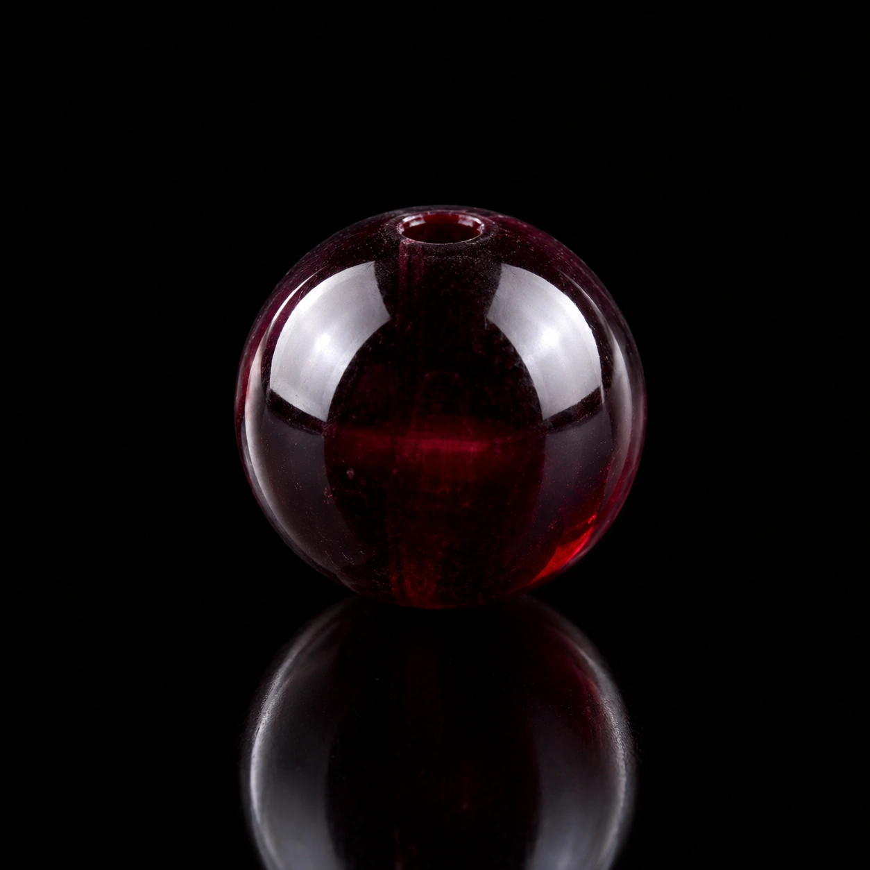 Garnet (Almandine Garnet) โกเมนแดงไวน์
